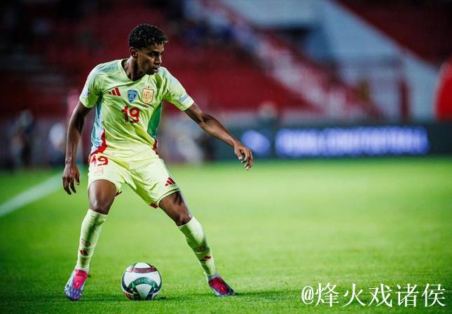 莱万+拉菲尼亚=欧洲最强双人组！合计狂轰46球